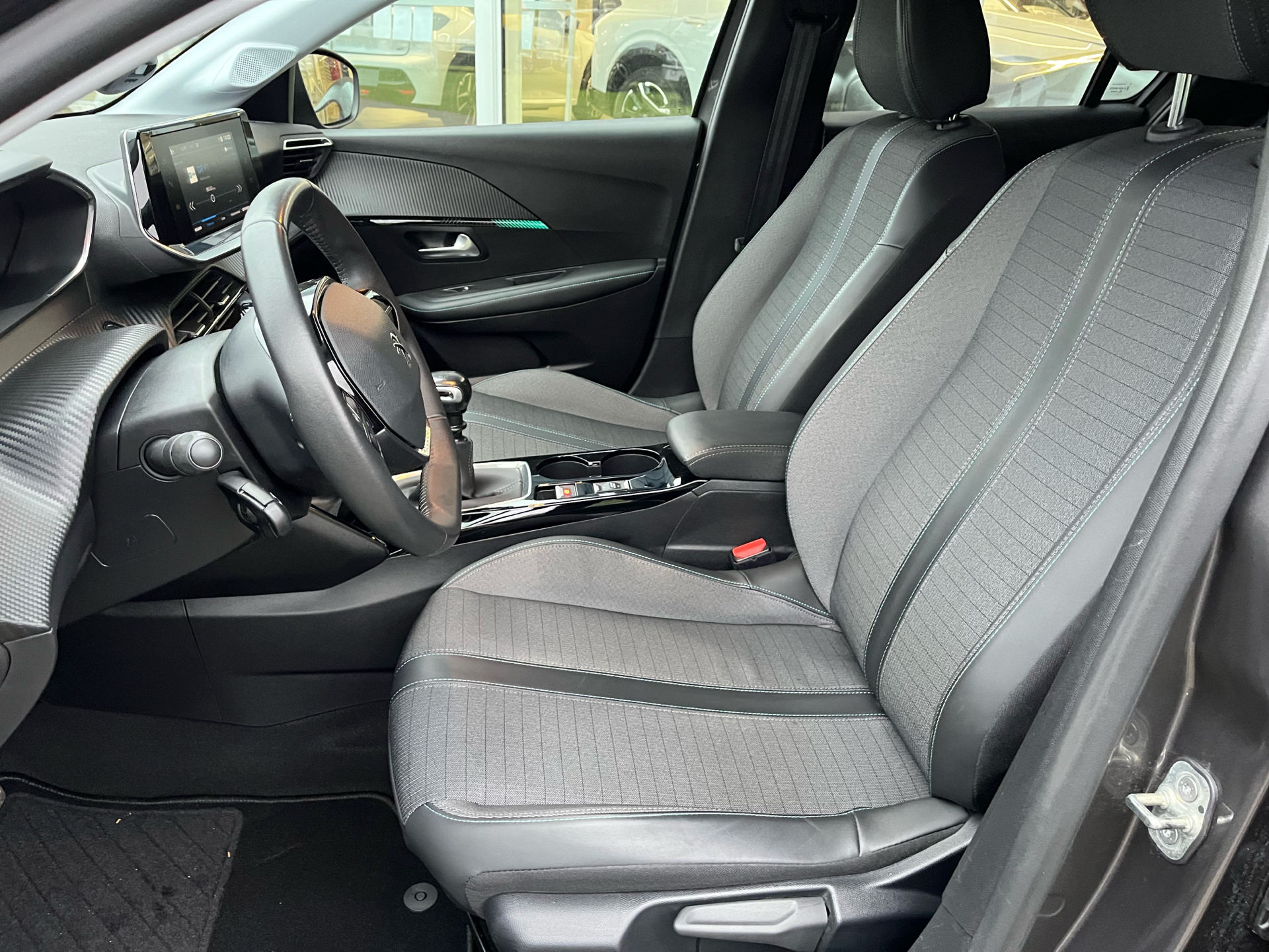 Billede af Peugeot 208 1,2 PureTech Selection Sport 100HK 5d 6g