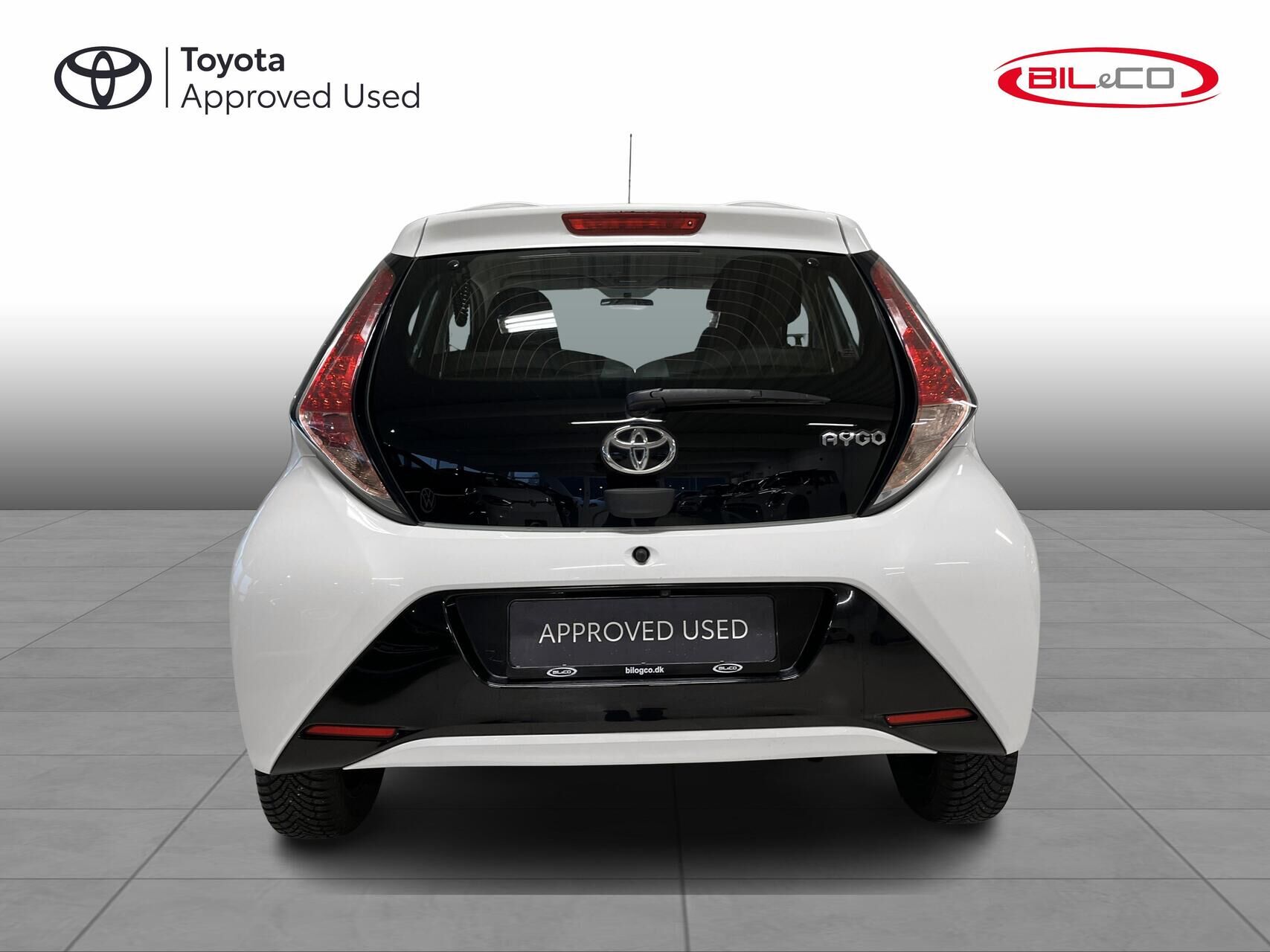 Billede af Toyota Aygo 1,0 VVT-I X-Play + X-Touch 69HK 5d