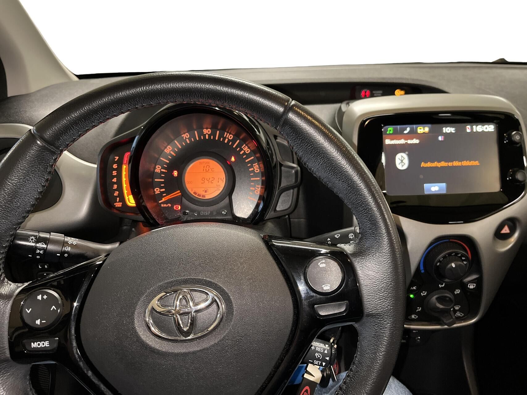 Billede af Toyota Aygo 1,0 VVT-I X-Play + X-Touch 69HK 5d