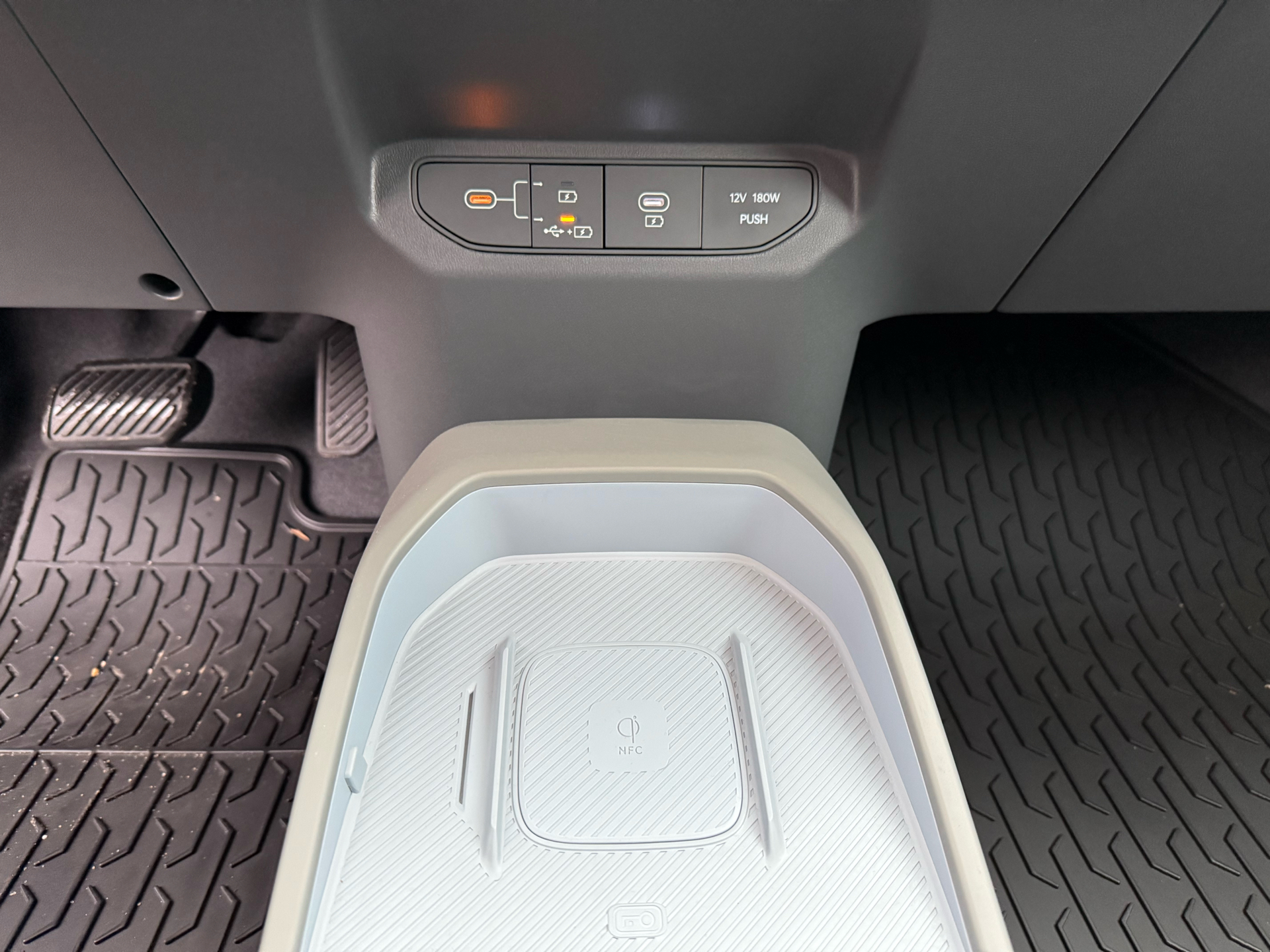 Billede af Kia EV3 EL Long Range Prestige 204HK 5d Aut.