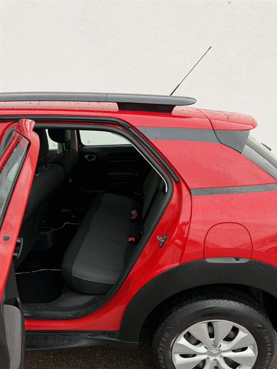 Billede af Citroën C4 Cactus 1,6 Blue HDi Feel 100HK 5d