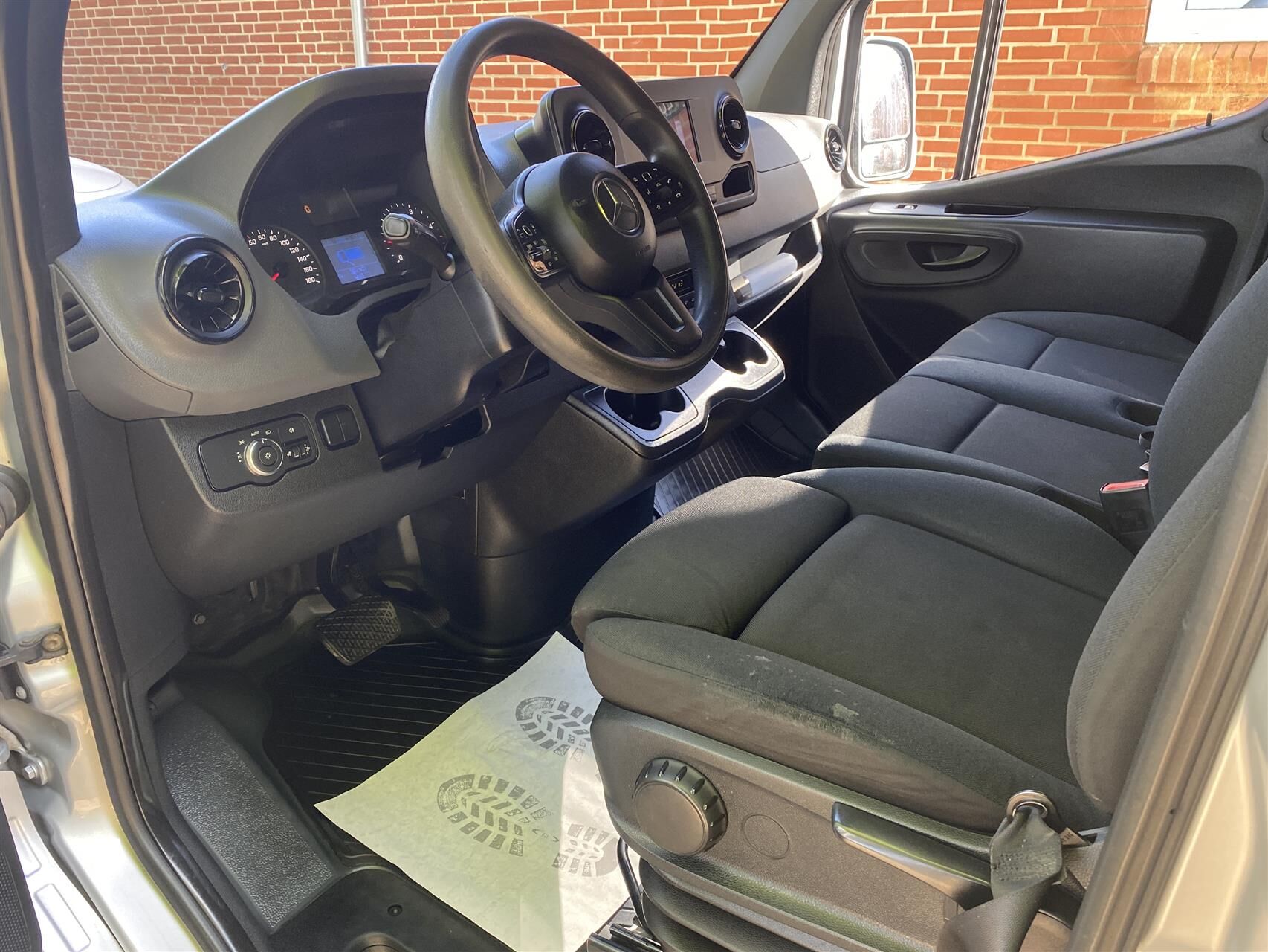 Billede af Mercedes-Benz Sprinter 319 3,0 CDI A2 H2 RWD 190HK Van 6g