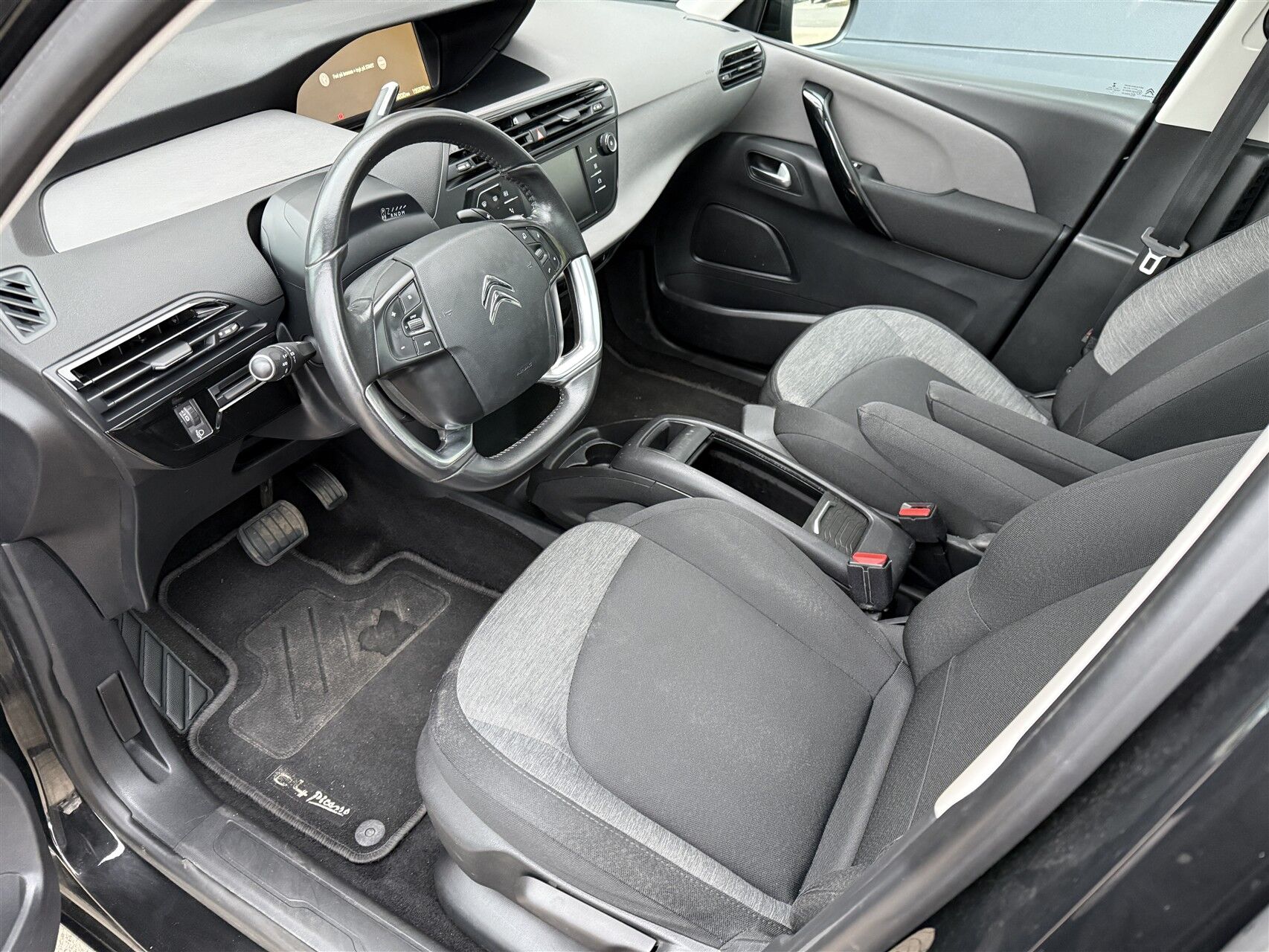 Billede af Citroën Grand C4 Picasso 1,6 Blue HDi Intensive EAT6 start/stop 120HK 6g Aut.