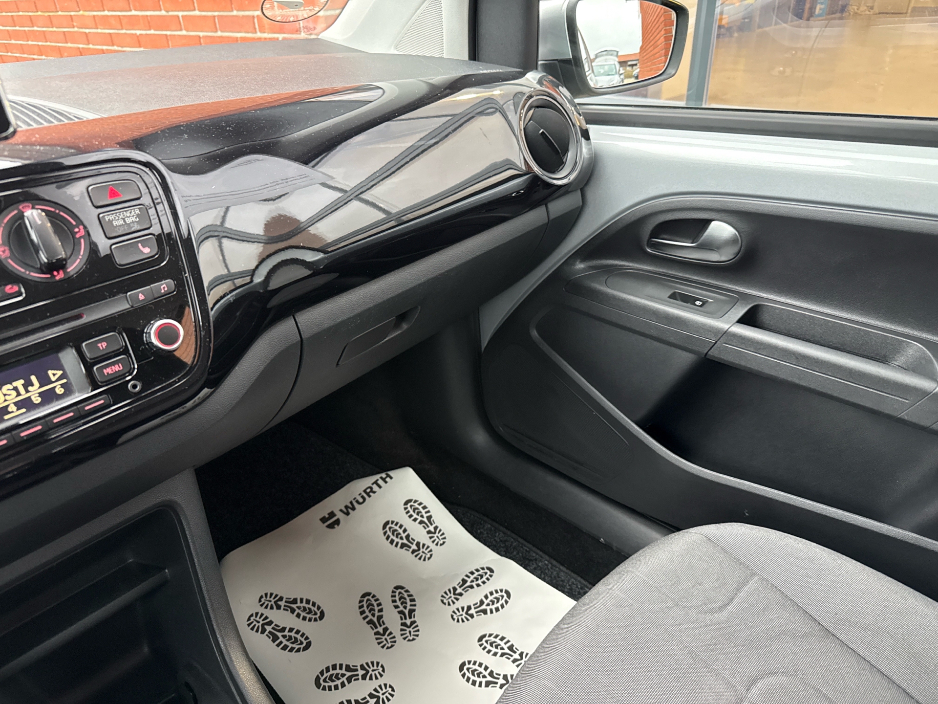 Billede af VW up 1,0 MPI BMT Move 60HK 5d