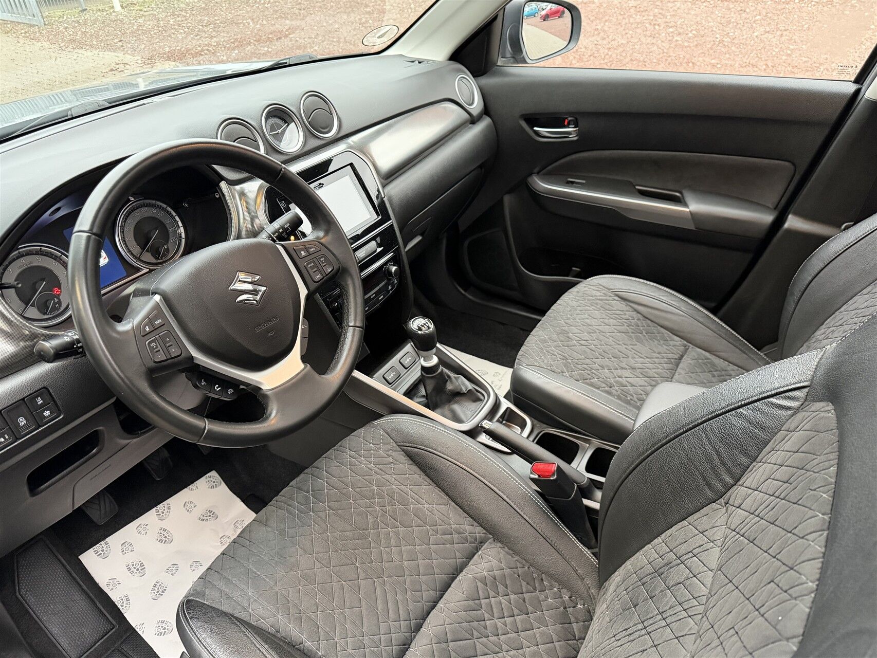 Billede af Suzuki Vitara 1,4 Boosterjet  Mild hybrid Adventure 129HK 5d 6g