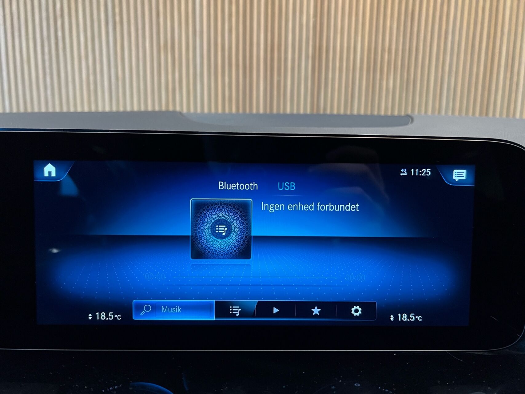 Billede af Mercedes-Benz EQA 250 EL Progressive 190HK 5d Aut.