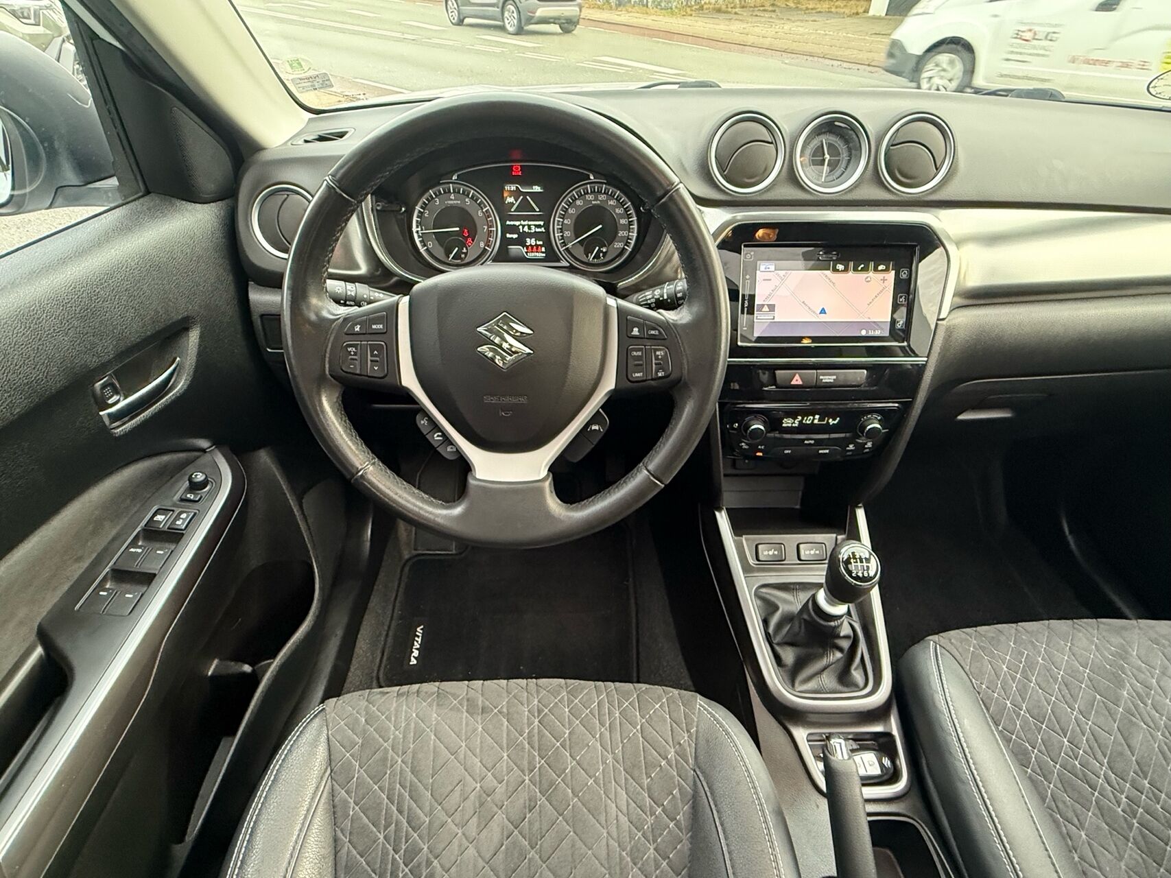 Billede af Suzuki Vitara 1,4 Boosterjet  Mild hybrid Adventure 129HK 5d 6g