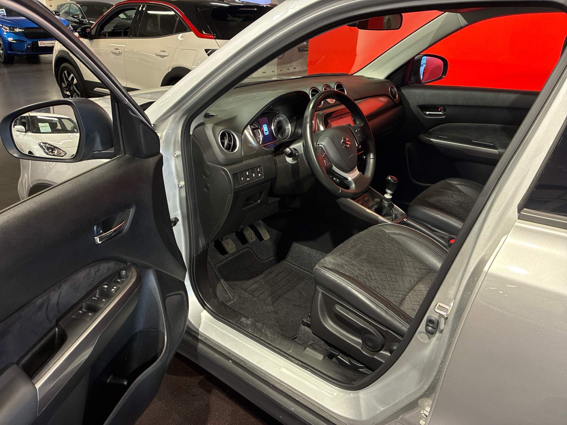 Billede af Suzuki Vitara 1,4 Boosterjet  Mild hybrid Adventure 129HK 5d 6g