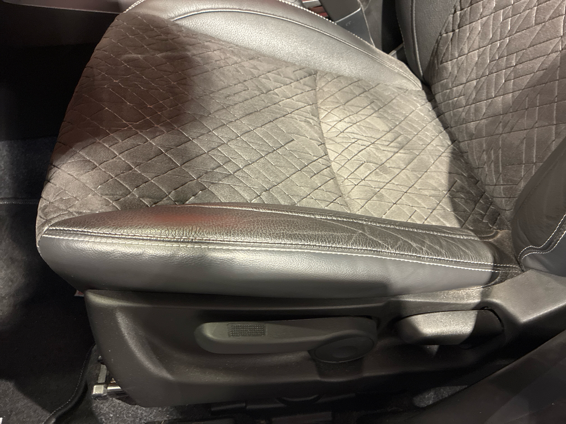 Billede af Suzuki Vitara 1,4 Boosterjet  Mild hybrid Adventure 129HK 5d 6g