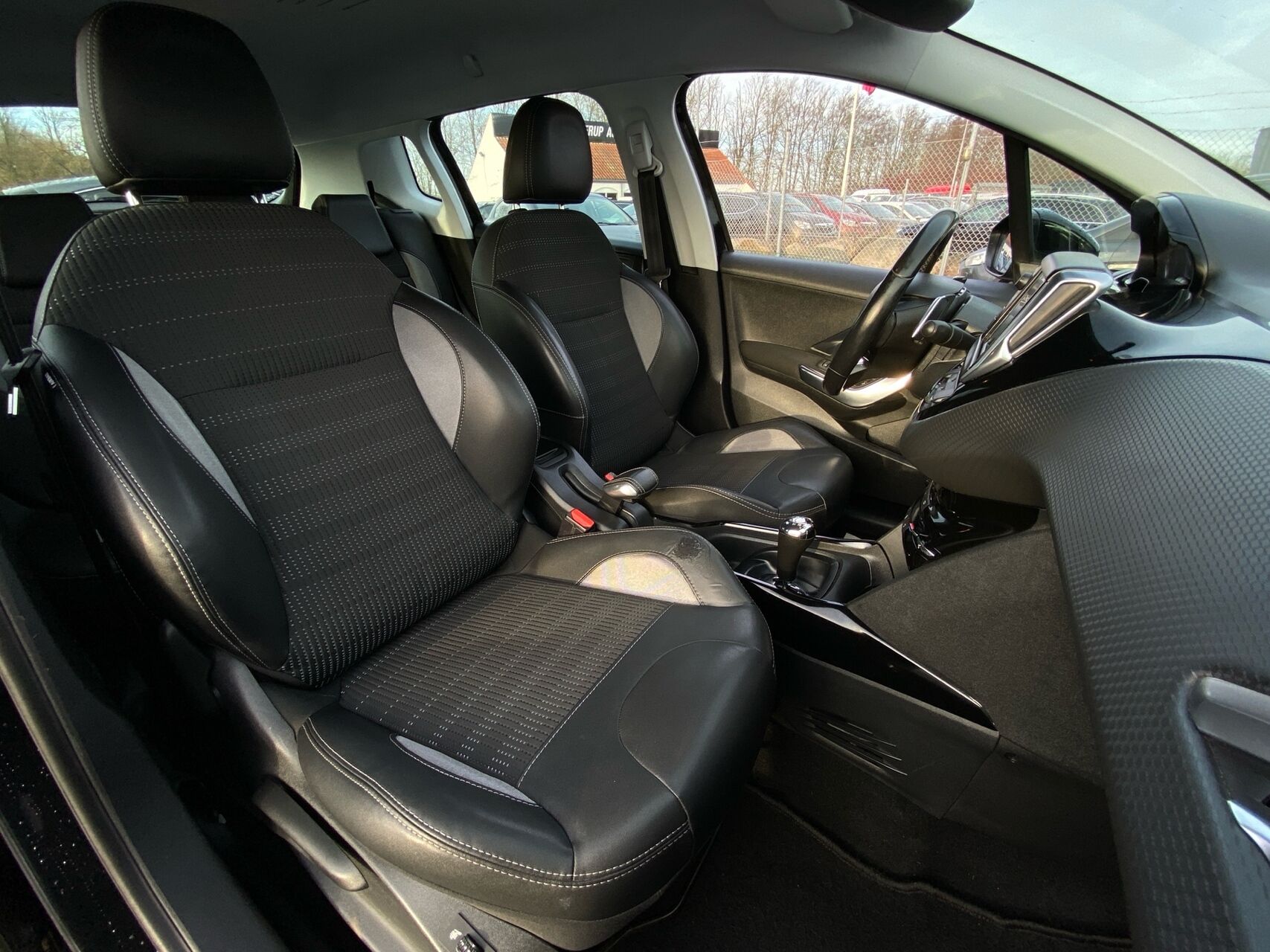 Billede af Peugeot 2008 1,2 e-Vti Active Plus ESG 82HK Aut.