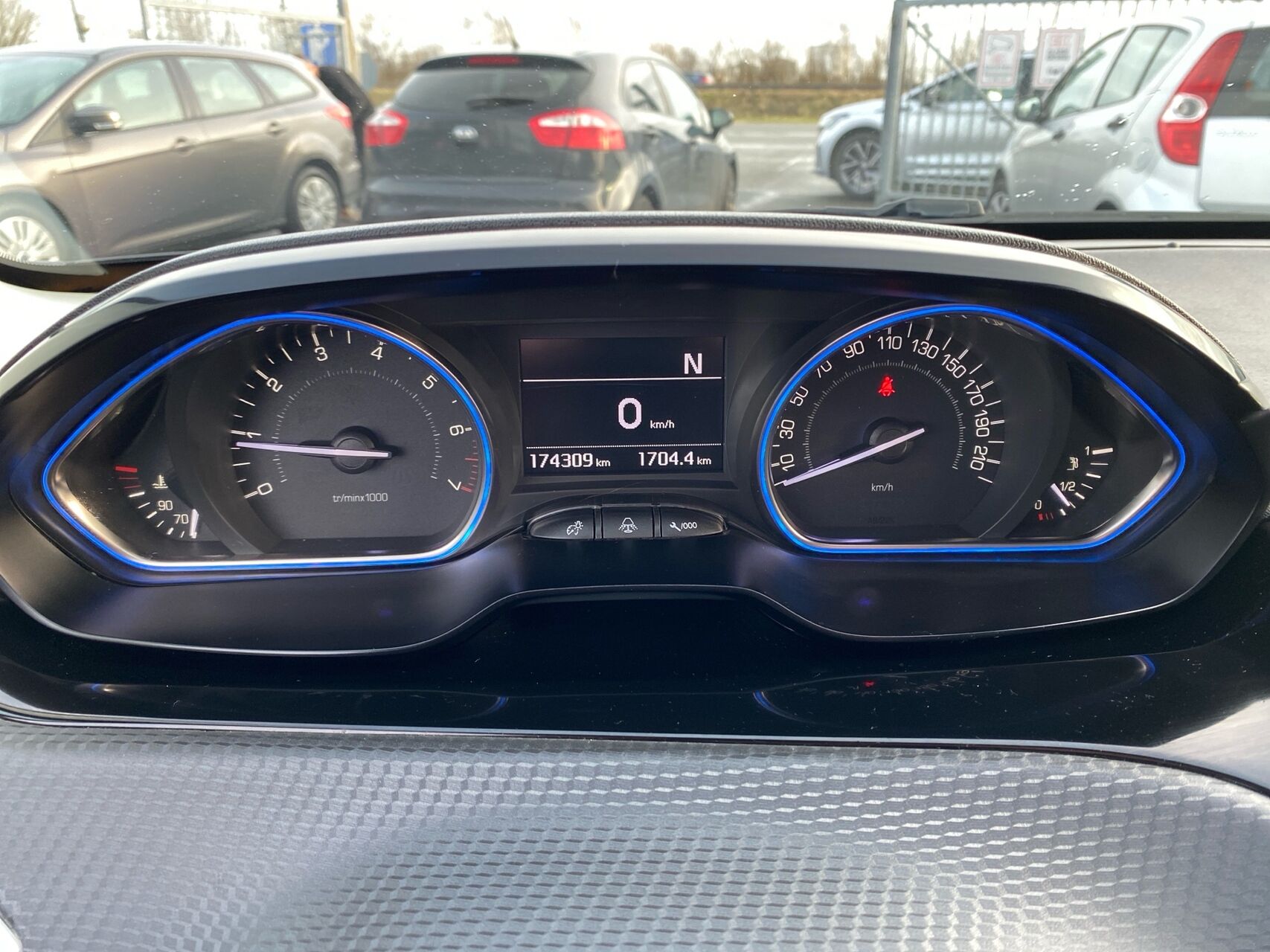 Billede af Peugeot 2008 1,2 e-Vti Active Plus ESG 82HK Aut.