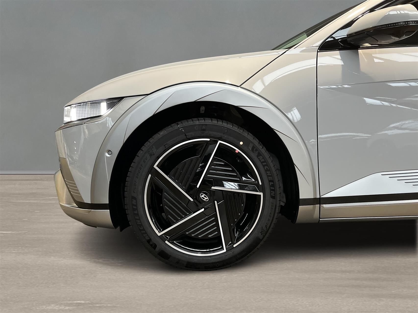 Billede af Hyundai Ioniq 5 Electric 84 kWh Ultimate 229HK 5d Aut.