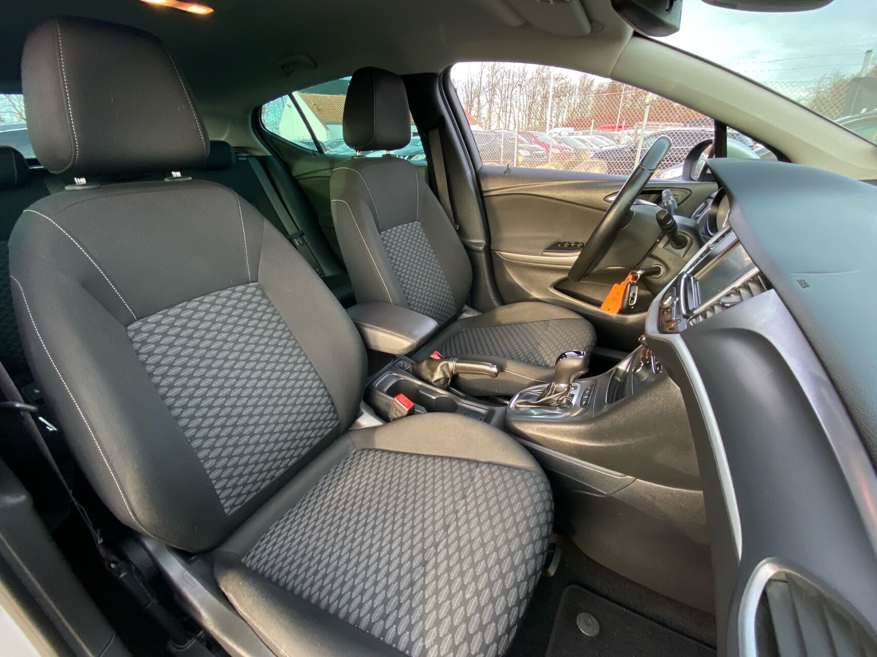 Billede af Opel Astra 1,4 Turbo ECOTEC DI Enjoy Start/Stop 150HK 5d 6g Aut.