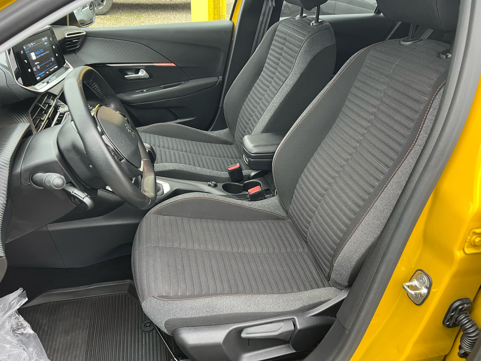 Billede af Peugeot 208 1,2 PureTech Active Limited 75HK 5d