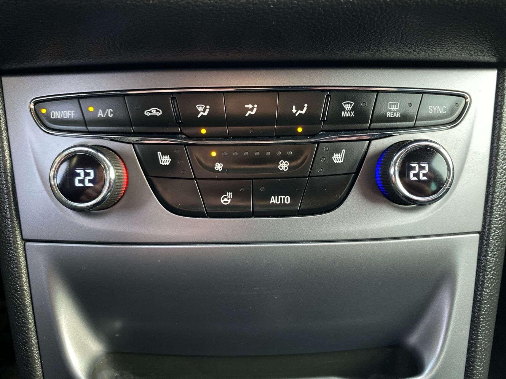 Billede af Opel Astra 1,4 Turbo ECOTEC DI Enjoy Start/Stop 150HK 5d 6g Aut.