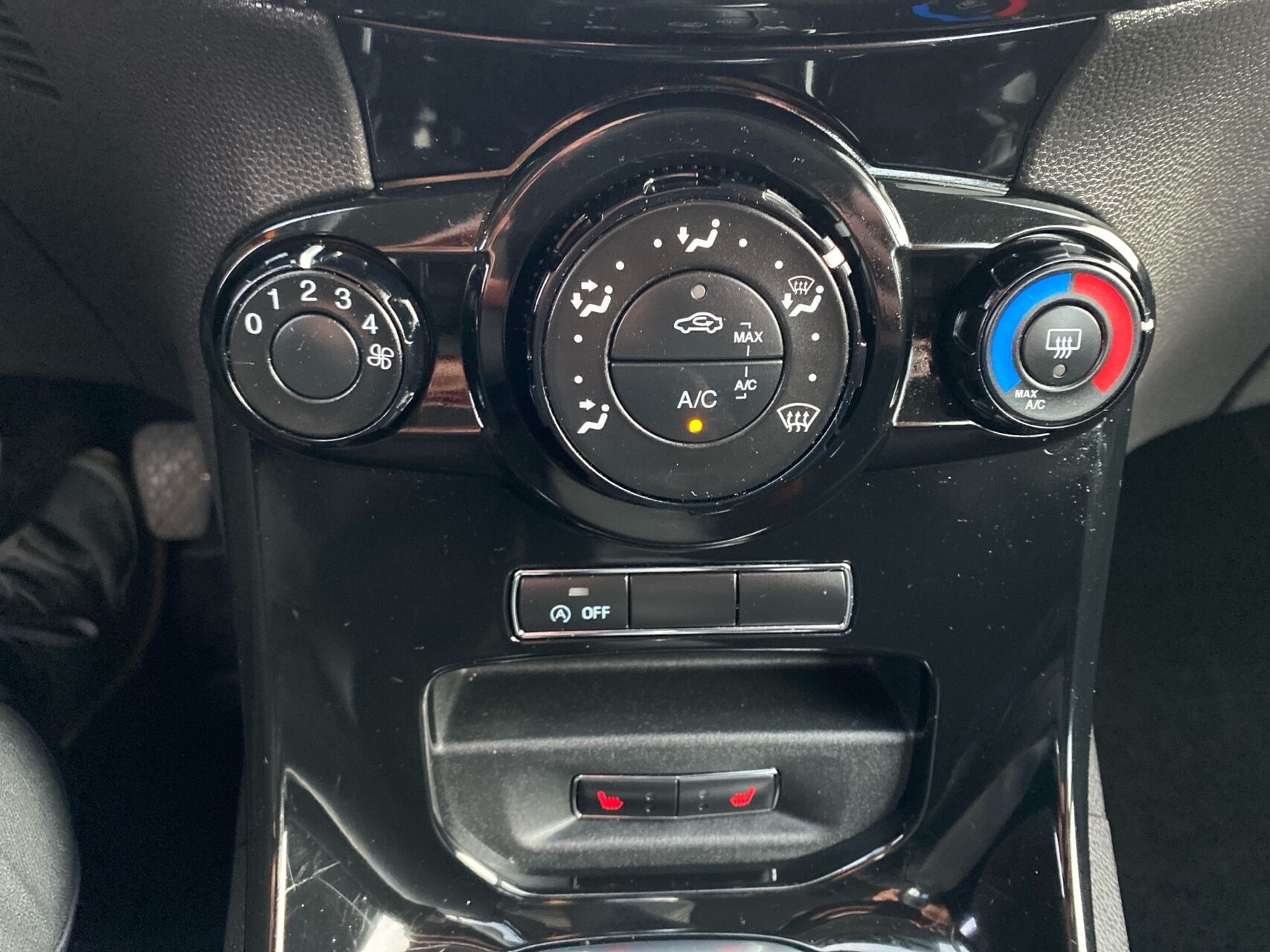 Billede af Ford Fiesta 1,0 EcoBoost Titanium Start/Stop 100HK 5d