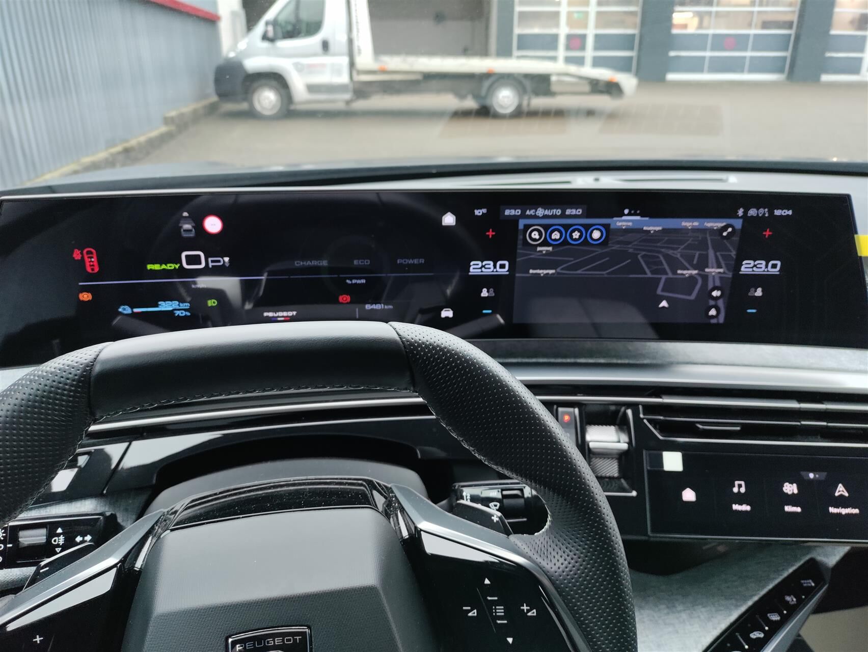 Billede af Peugeot e-3008 EL GT 210HK 5d Aut.