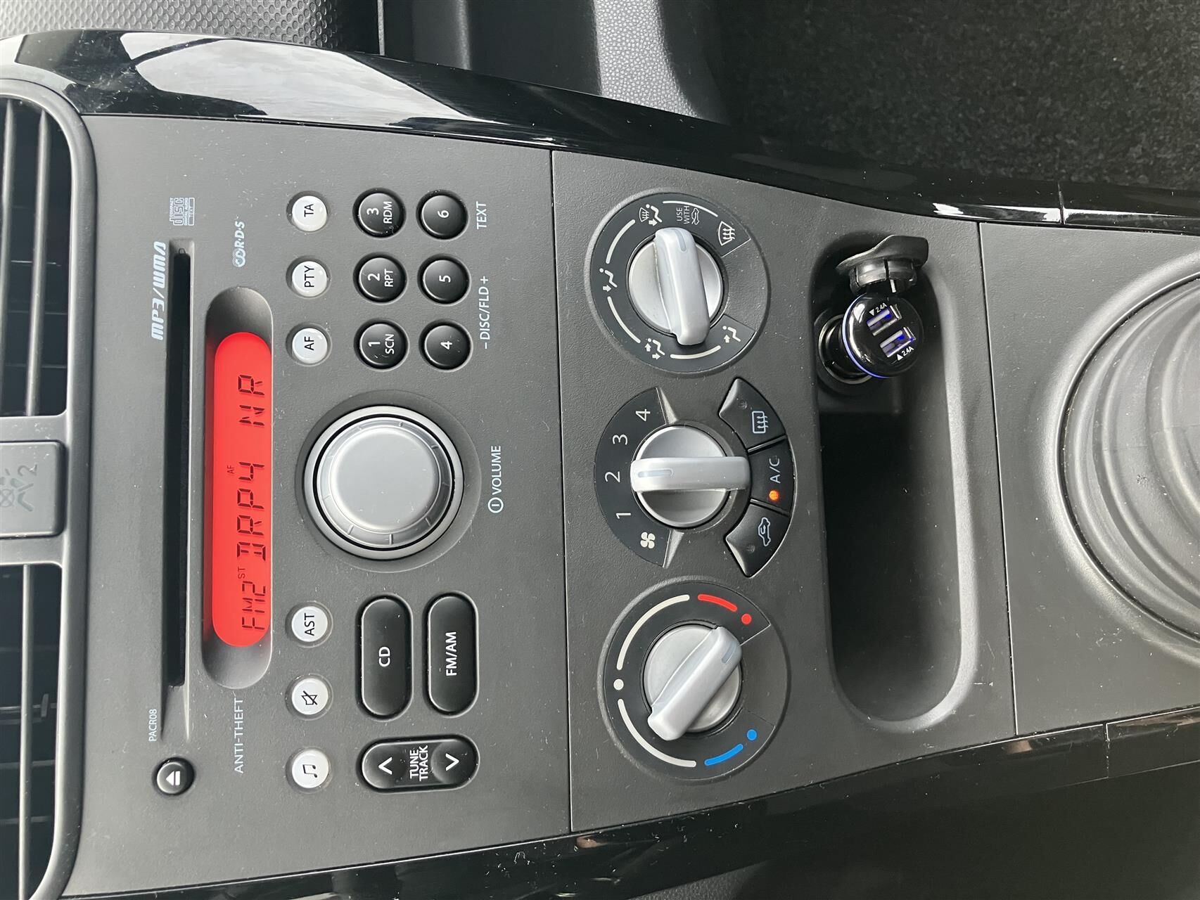 Billede af Suzuki Splash 1,0 12V Kick A/C 68HK 5d