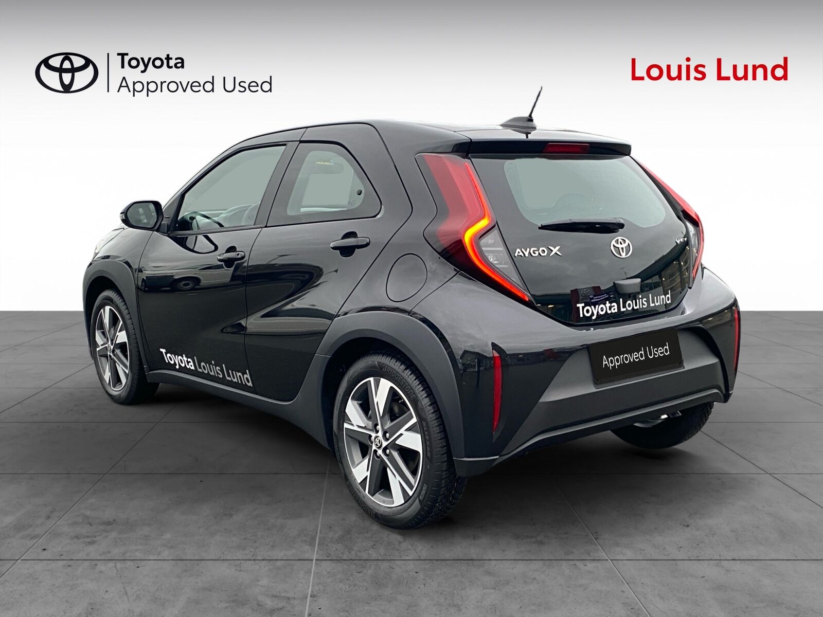 Billede af Toyota Aygo X 1,5 Hybrid Play Comfort CVT 116HK 5d Aut.