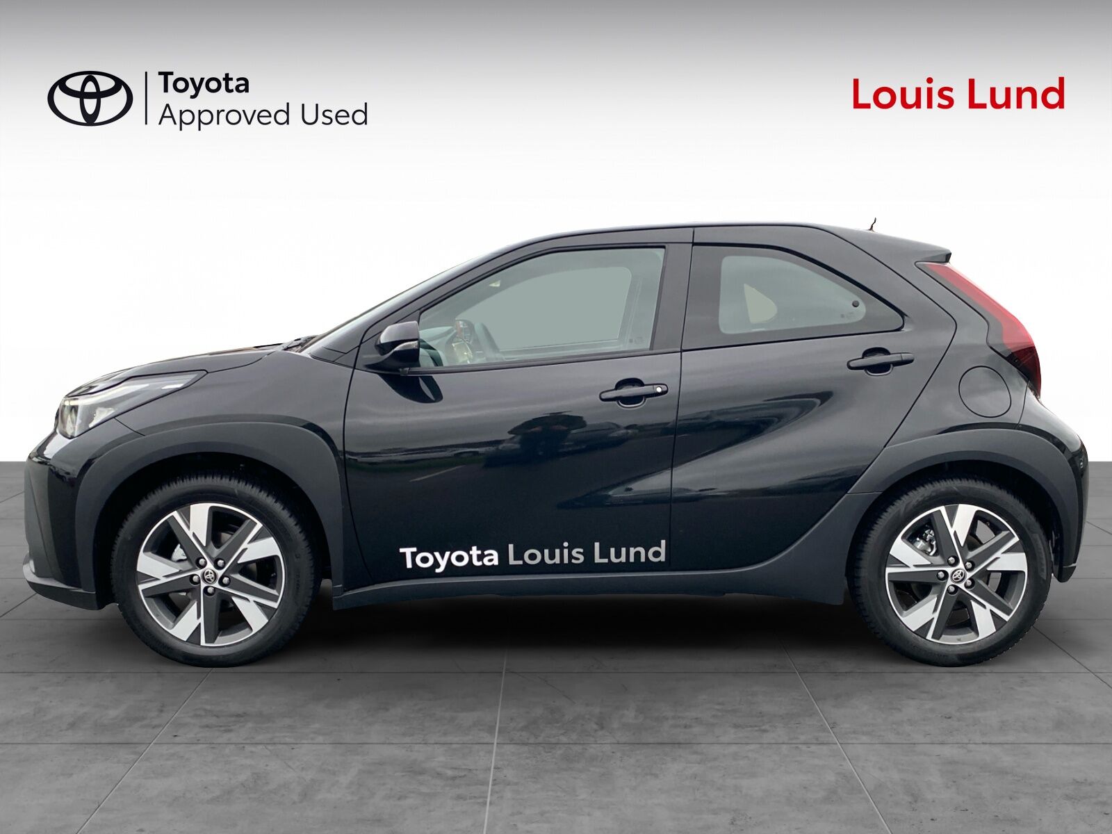 Billede af Toyota Aygo X 1,5 Hybrid Play Comfort CVT 116HK 5d Aut.