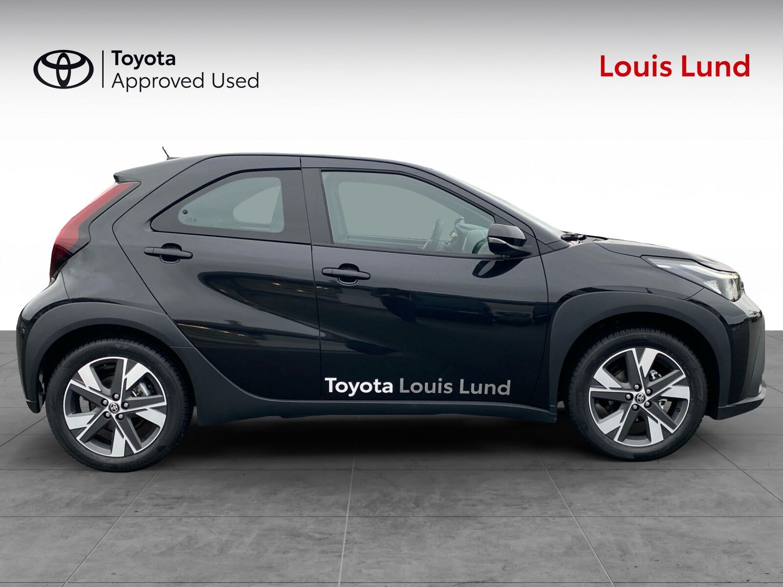 Billede af Toyota Aygo X 1,5 Hybrid Play Comfort CVT 116HK 5d Aut.