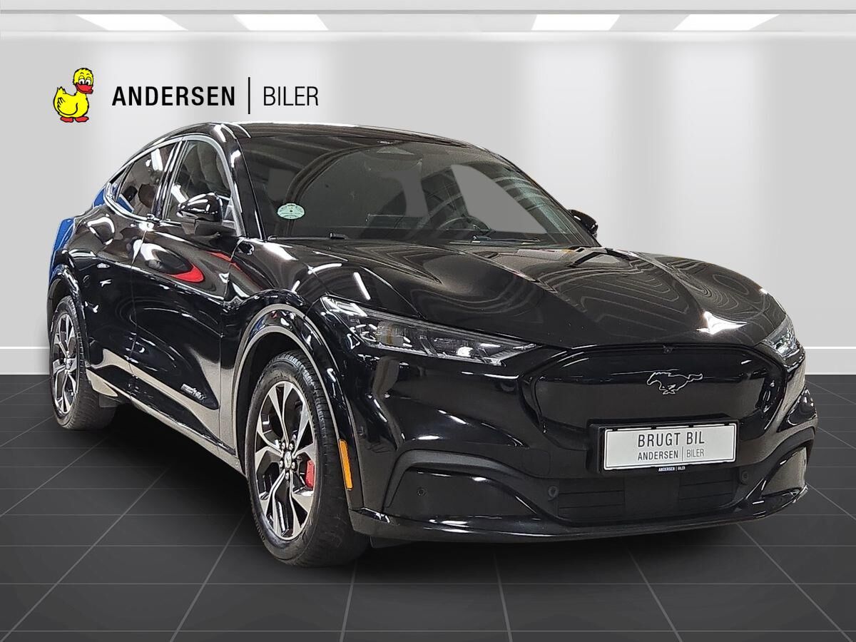 Billede af Ford Mustang Mach-E EL UR AWD 351HK 5d Aut.
