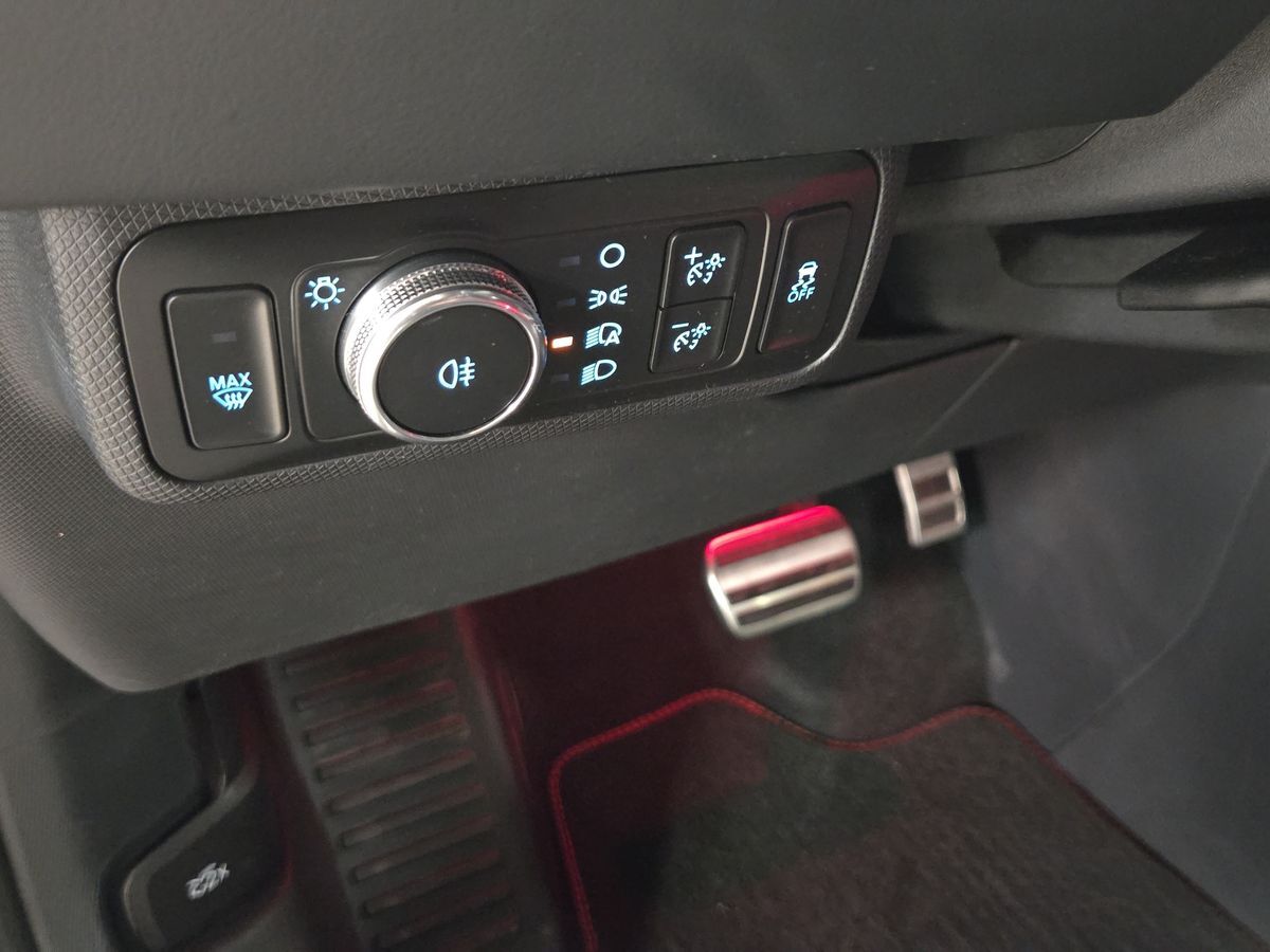 Billede af Ford Mustang Mach-E EL UR AWD 351HK 5d Aut.