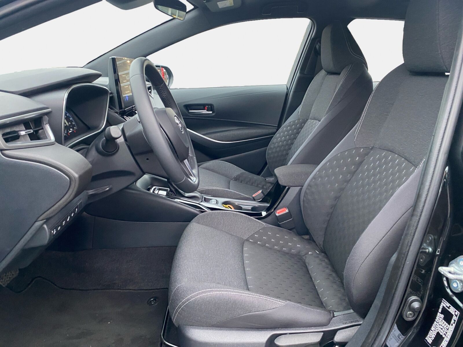 Billede af Toyota Corolla Touring Sports 1,8 Hybrid Active Comfort Plus E-CVT 140HK Stc Trinl. Gear