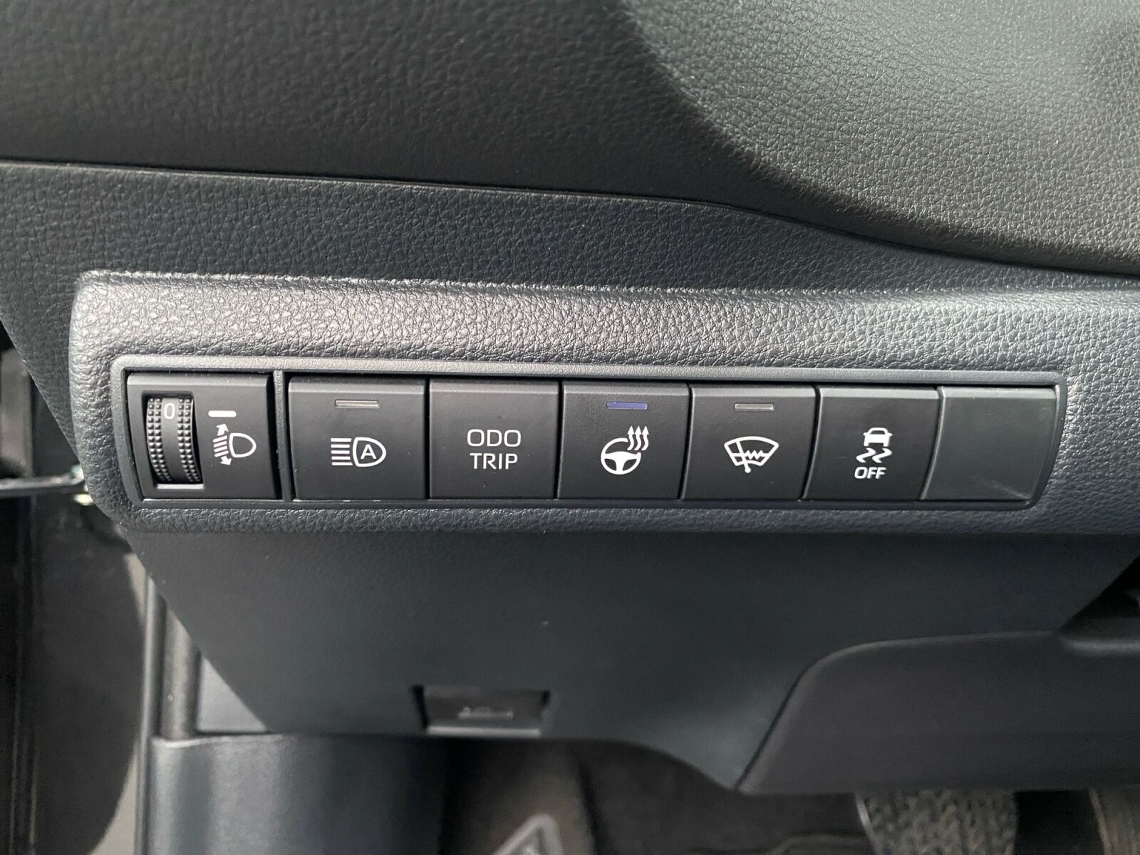 Billede af Toyota Corolla Touring Sports 1,8 Hybrid Active Comfort Plus E-CVT 140HK Stc Trinl. Gear