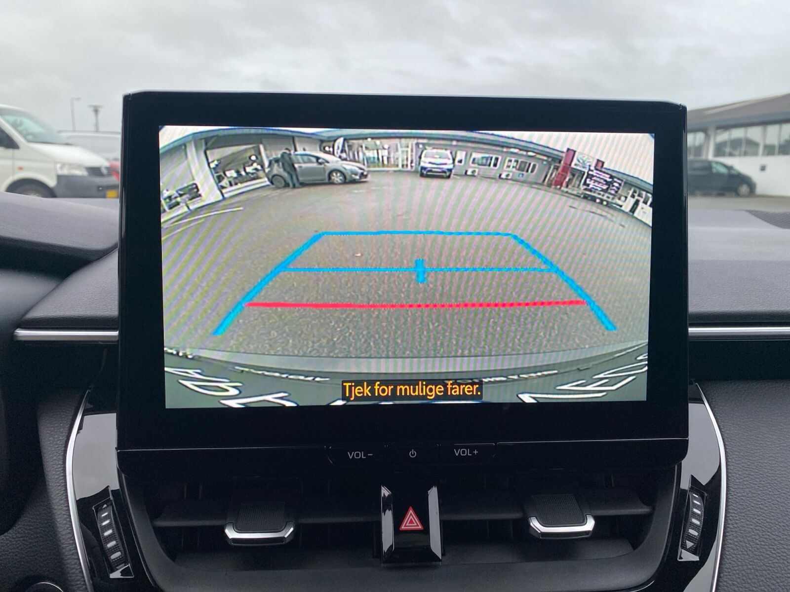 Billede af Toyota Corolla Touring Sports 1,8 Hybrid Active Comfort Plus E-CVT 140HK Stc Trinl. Gear