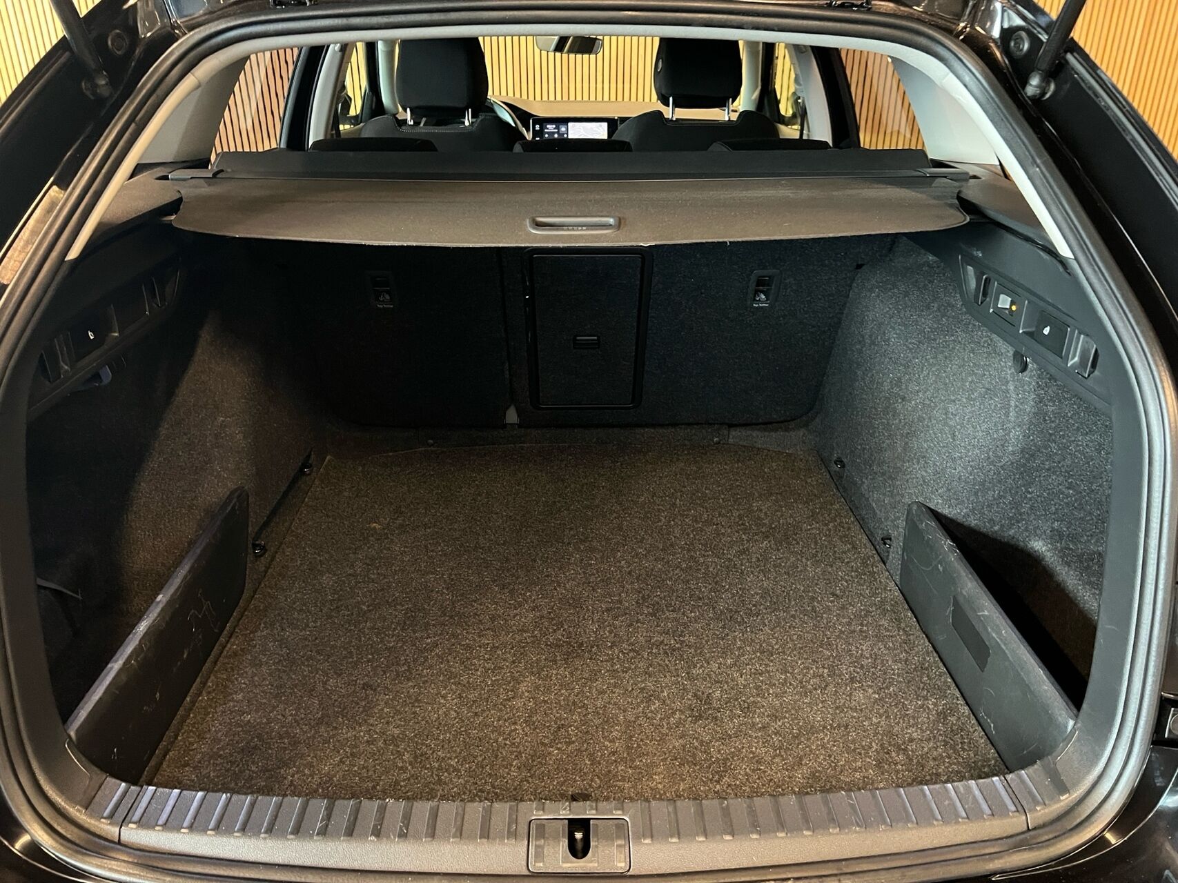 Billede af Skoda Octavia Combi 1,5 eTSI  Mild hybrid Style DSG 150HK Stc 7g Aut.