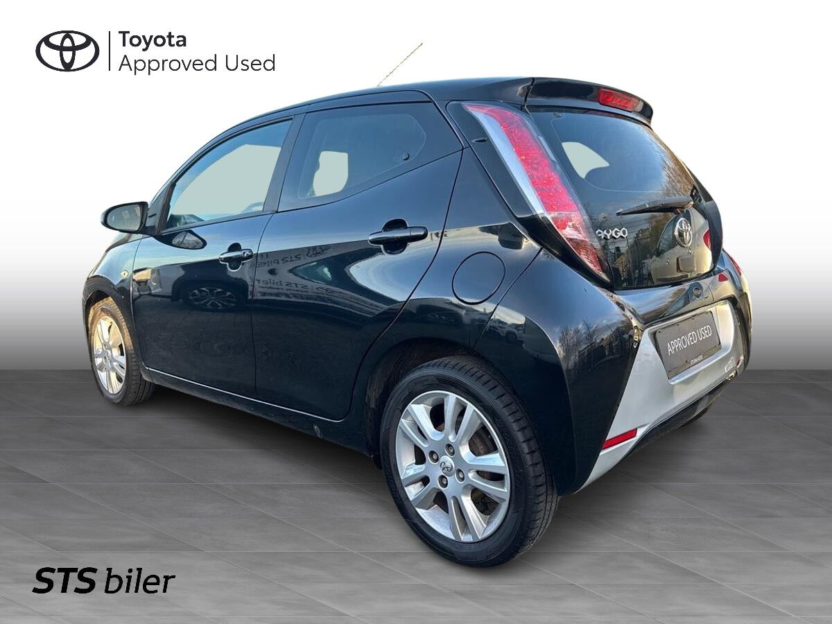 Billede af Toyota Aygo 1,0 VVT-I X-Play + Plus pakke 69HK 5d