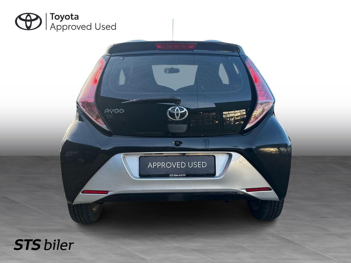 Billede af Toyota Aygo 1,0 VVT-I X-Play + Plus pakke 69HK 5d