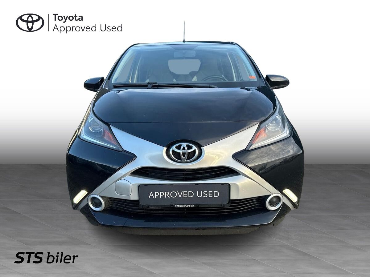 Billede af Toyota Aygo 1,0 VVT-I X-Play + Plus pakke 69HK 5d