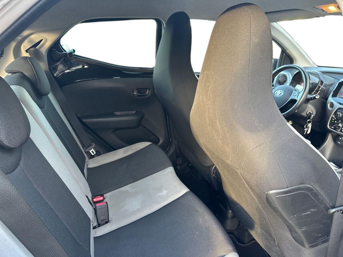 Billede af Toyota Aygo 1,0 VVT-I X-Play + Plus pakke 69HK 5d