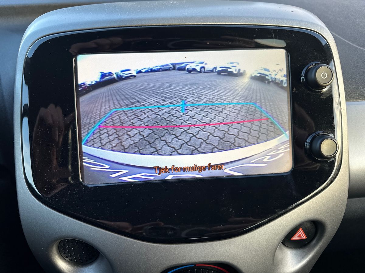 Billede af Toyota Aygo 1,0 VVT-I X-Play + Plus pakke 69HK 5d