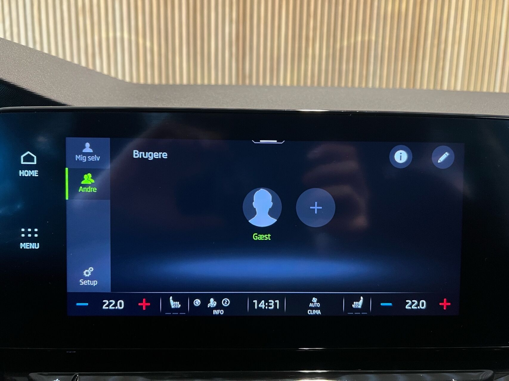 Billede af Skoda Octavia Combi 1,5 eTSI  Mild hybrid Style DSG 150HK Stc 7g Aut.