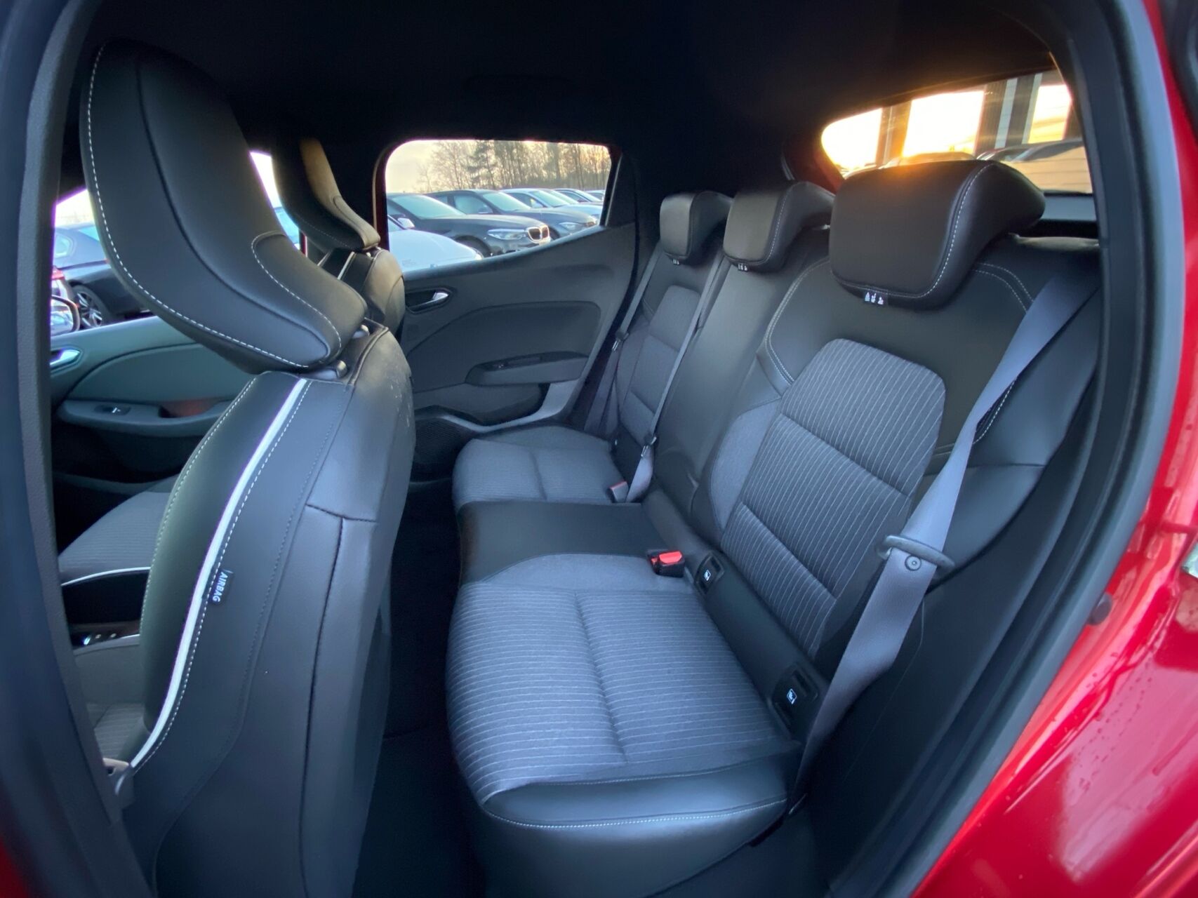 Billede af Renault Clio 1,3 TCE Intens EDC 130HK 5d 7g Aut.