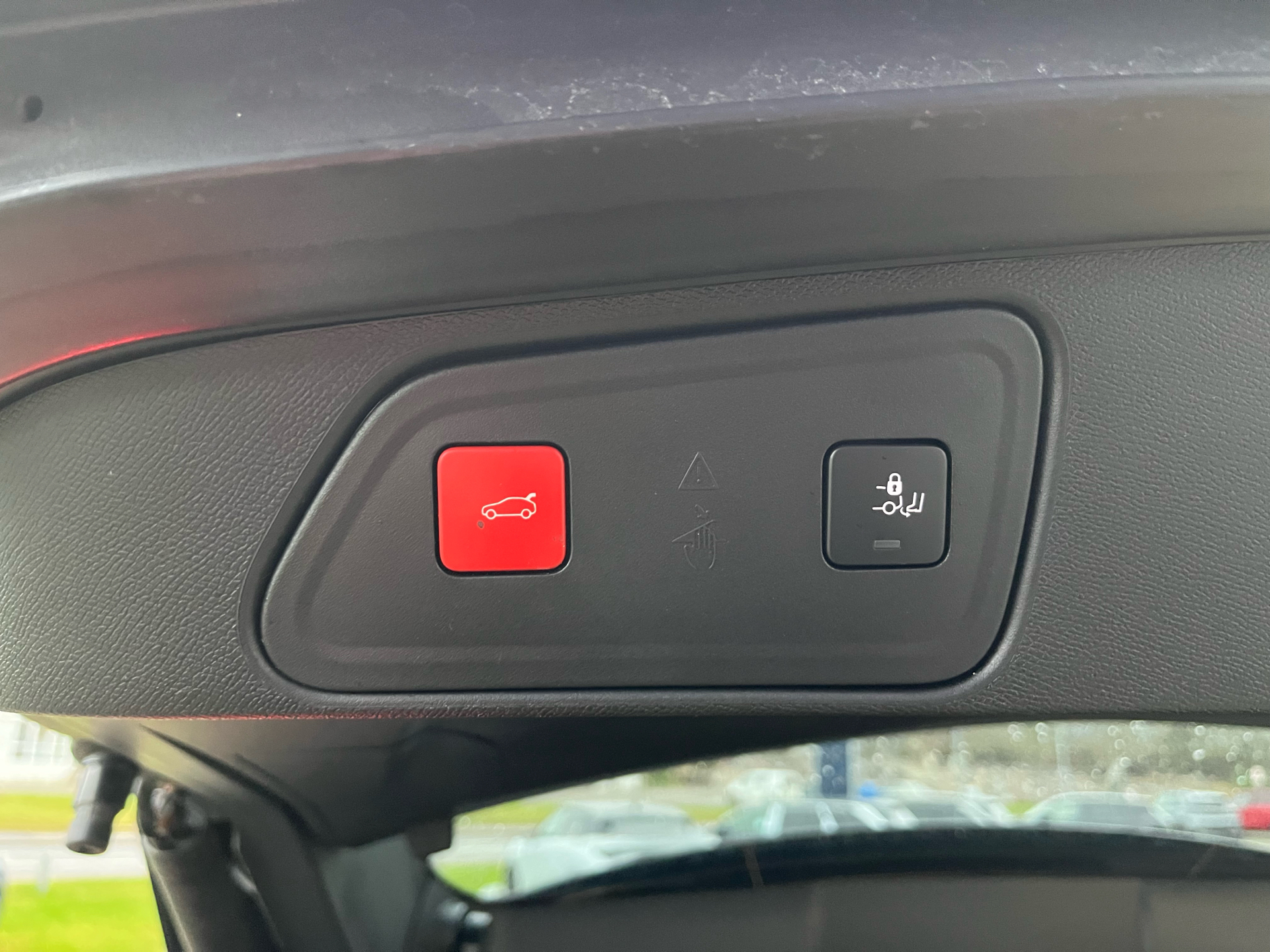 Billede af Peugeot 3008 1,6 PureTech  Plugin-hybrid Allure Pack EAT8 225HK 5d 8g Aut.