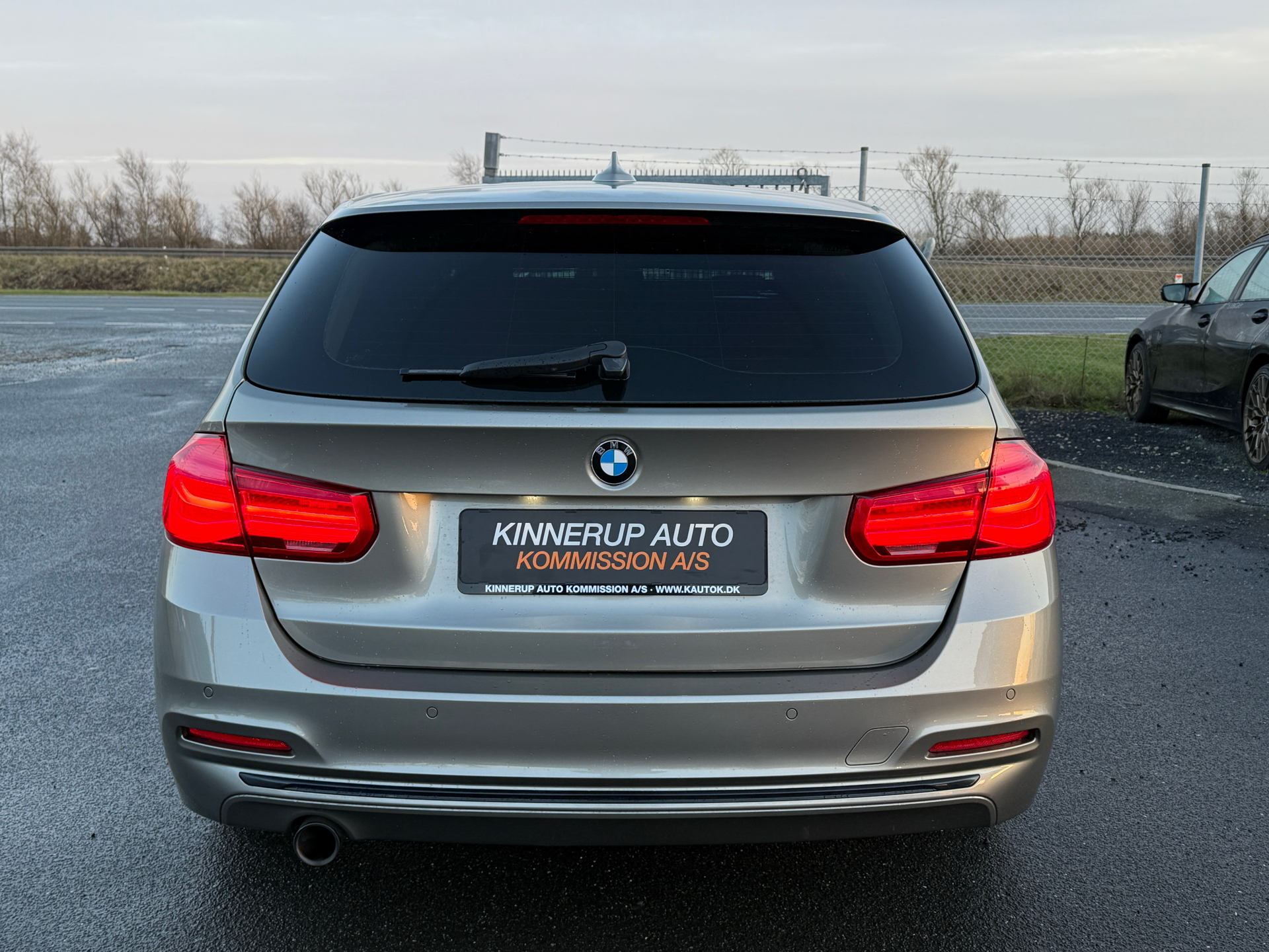 Billede af BMW 318d Touring 2,0 D Steptronic 150HK Stc 8g Aut.