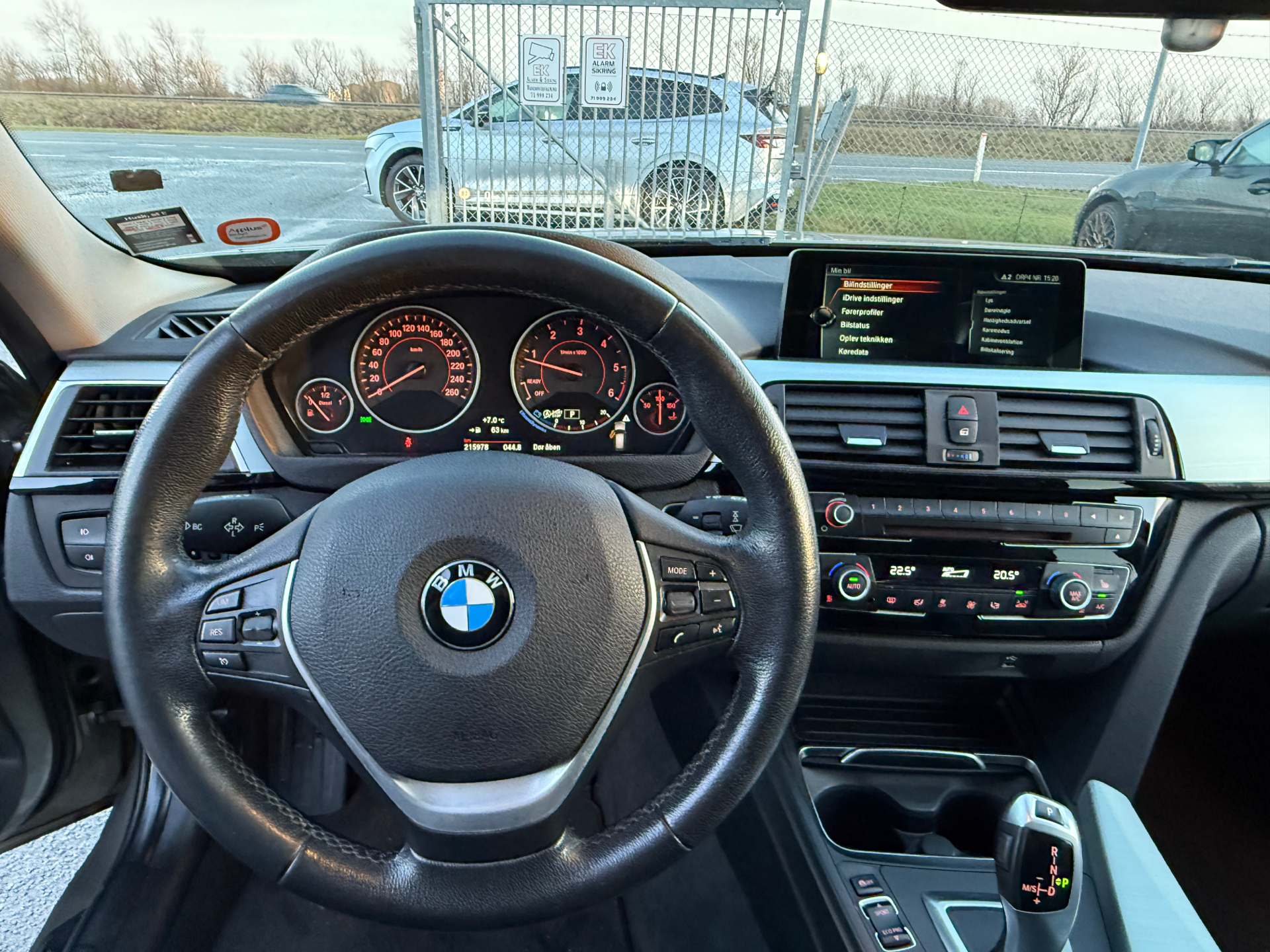 Billede af BMW 318d Touring 2,0 D Steptronic 150HK Stc 8g Aut.