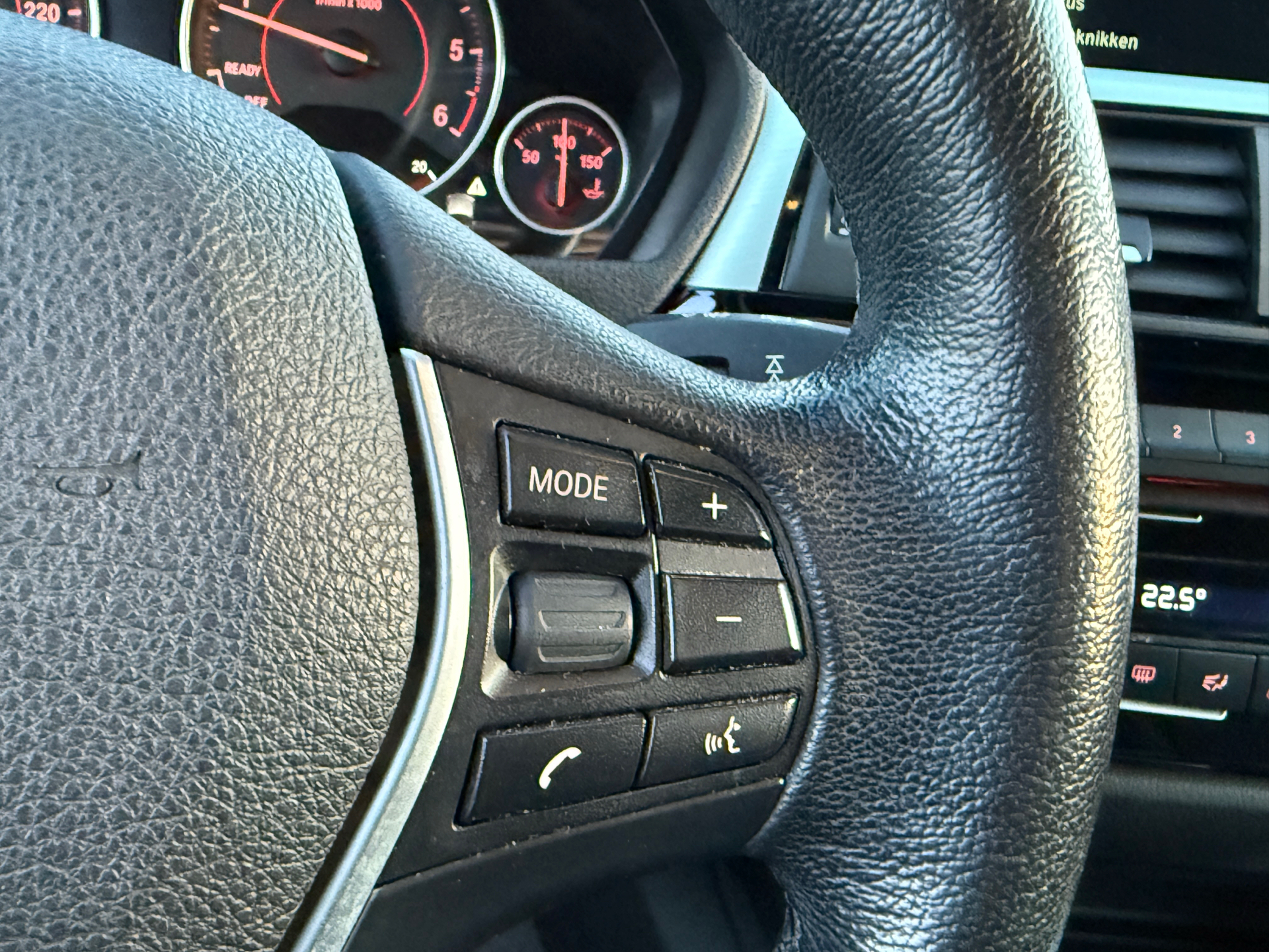 Billede af BMW 318d Touring 2,0 D Steptronic 150HK Stc 8g Aut.