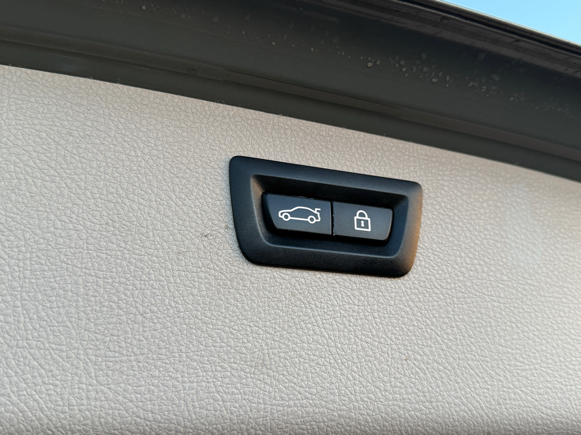 Billede af BMW 318d Touring 2,0 D Steptronic 150HK Stc 8g Aut.