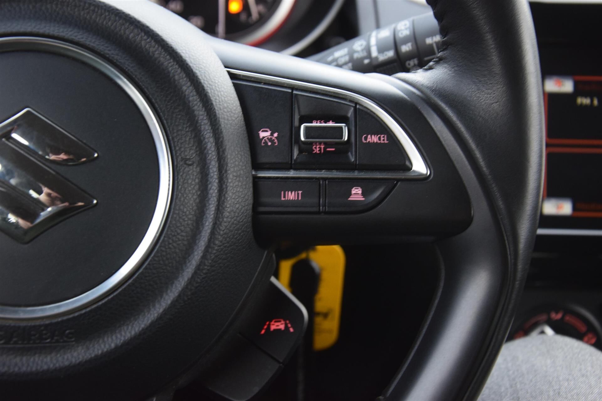 Billede af Suzuki Swift 1,2 Dualjet  Mild hybrid Action KUP 83HK 5d