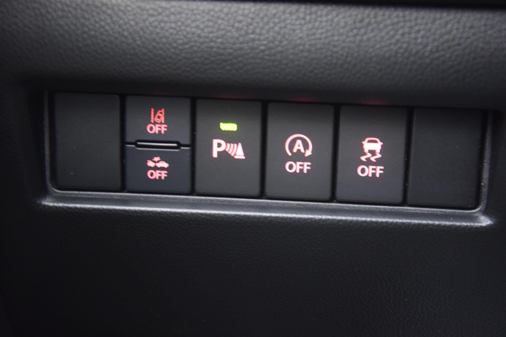 Billede af Suzuki Swift 1,2 Dualjet  Mild hybrid Action KUP 83HK 5d