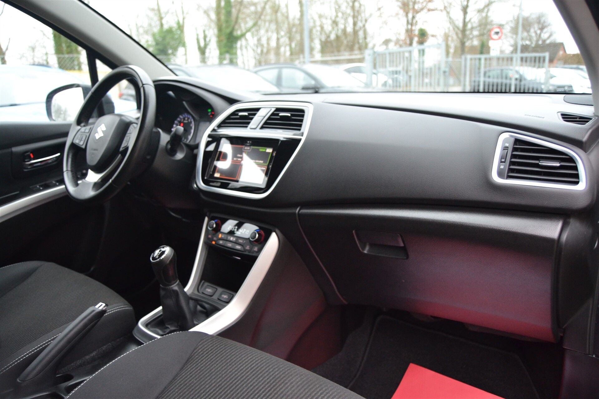 Billede af Suzuki S-Cross 1,0 Boosterjet Active 112HK 5d