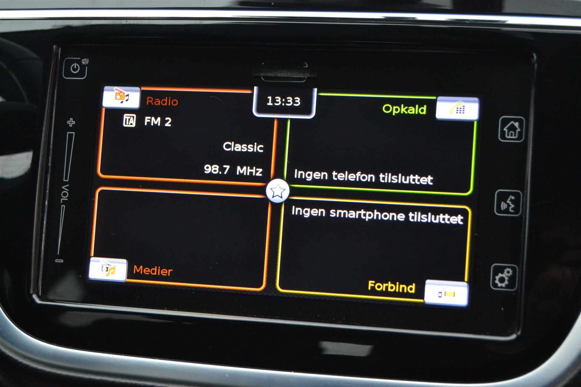 Billede af Suzuki S-Cross 1,0 Boosterjet Active 112HK 5d