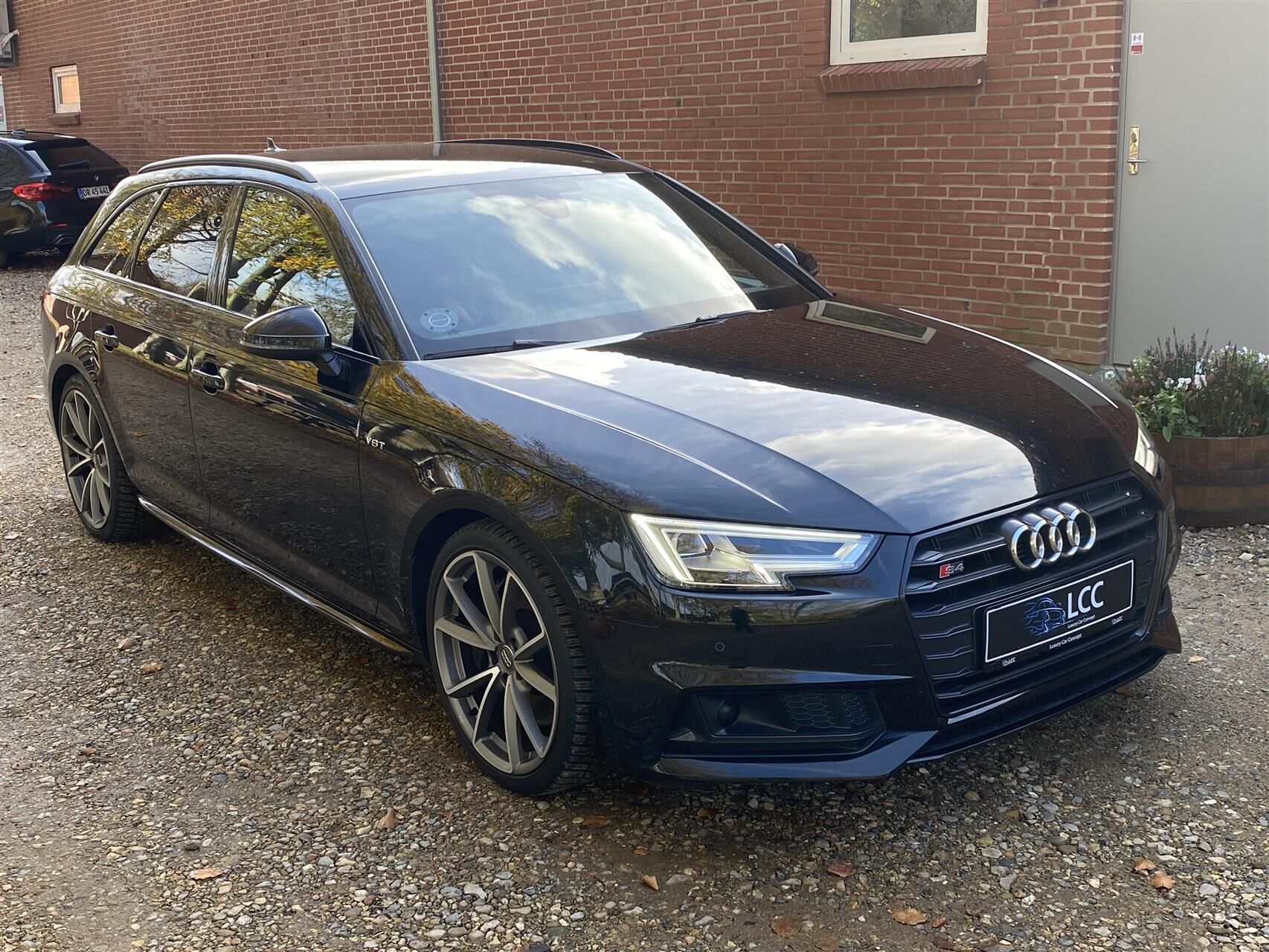 Billede af Audi S4 Avant 3,0 TFSI Quattro Tiptr. 354HK Stc 8g Trinl. Gear