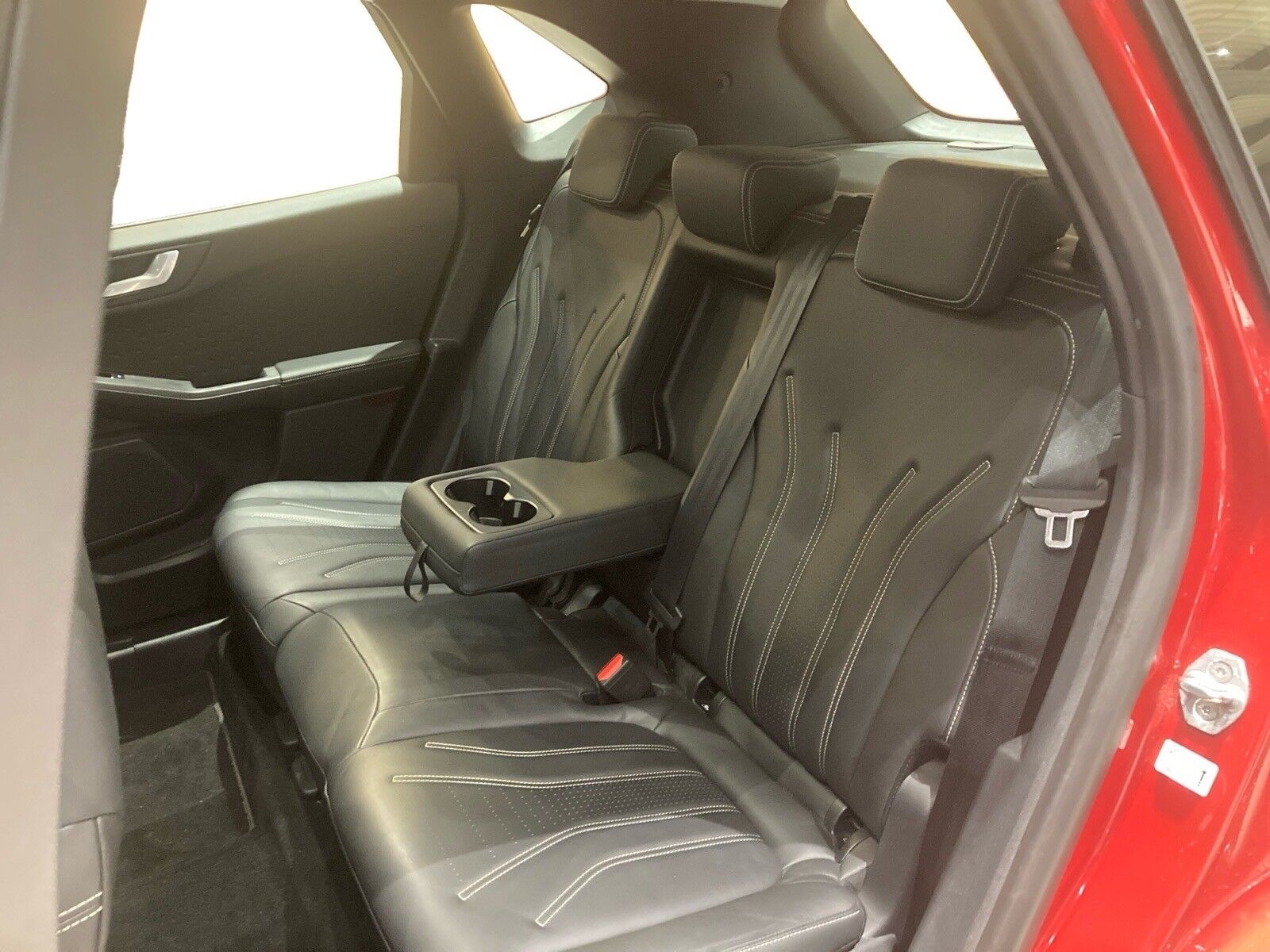 Billede af Ford Kuga 2,5 Plugin-hybrid Vignale CVT 225HK 5d Trinl. Gear