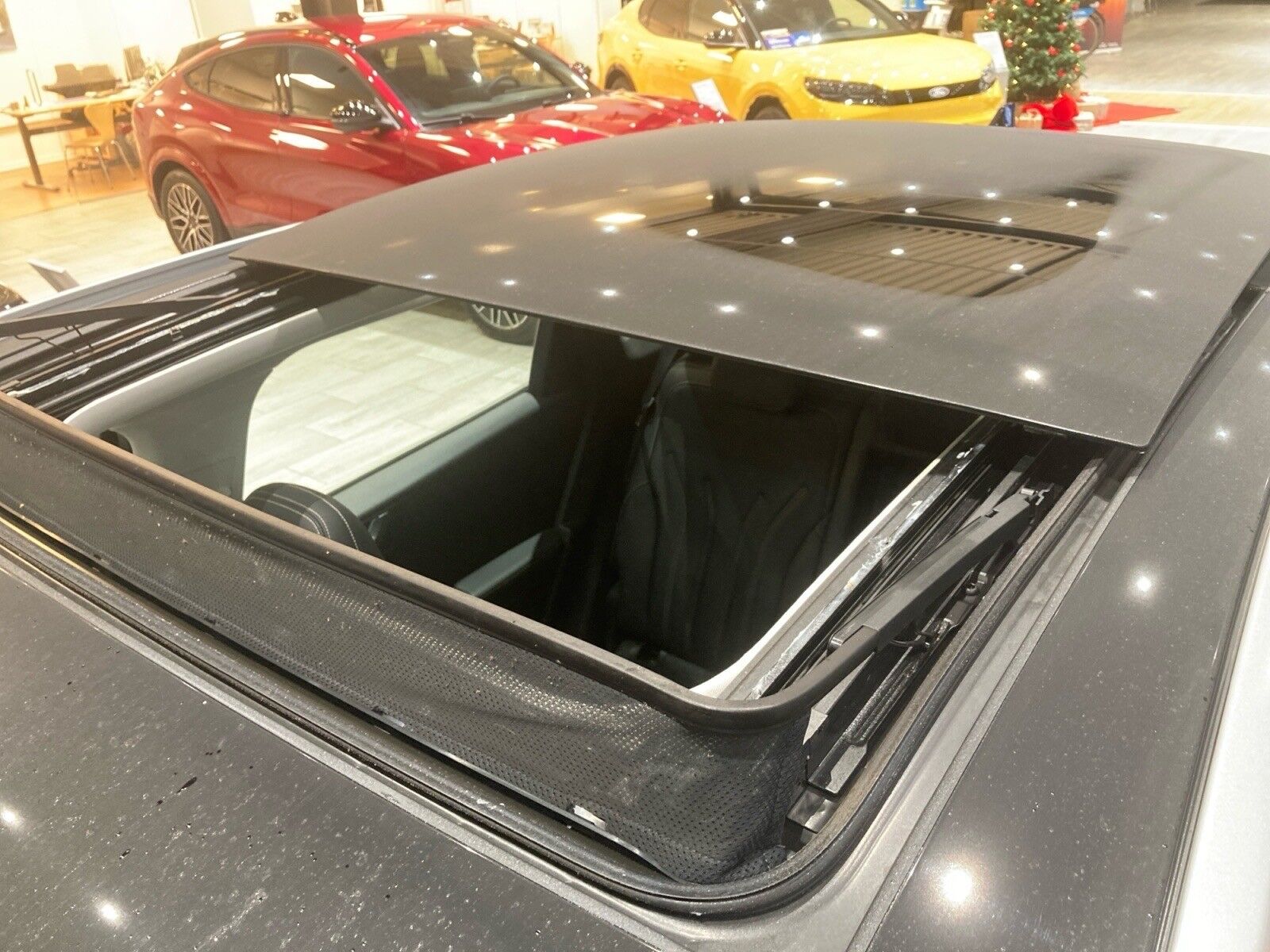 Billede af Ford Kuga 2,5 Plugin-hybrid Vignale CVT 225HK 5d Trinl. Gear